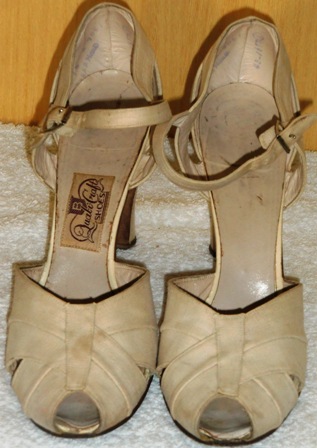 xxM155M 30s Vintage Shoes Peeptoe